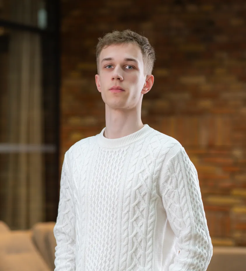 A portrait of a content writer of Mark We Trust.